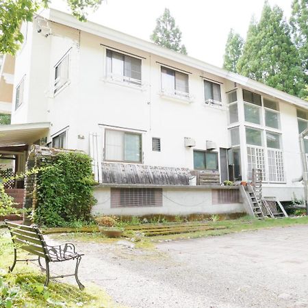 Hareruya Bed and Breakfast Hakuba Exteriör bild